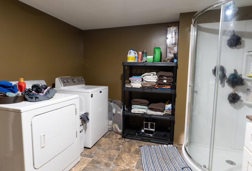 South building bathroom & laundry